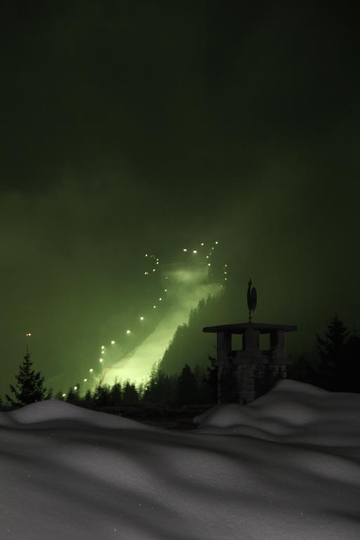 Hotel Lyshaus Gressoney-Saint-Jean Esterno foto
