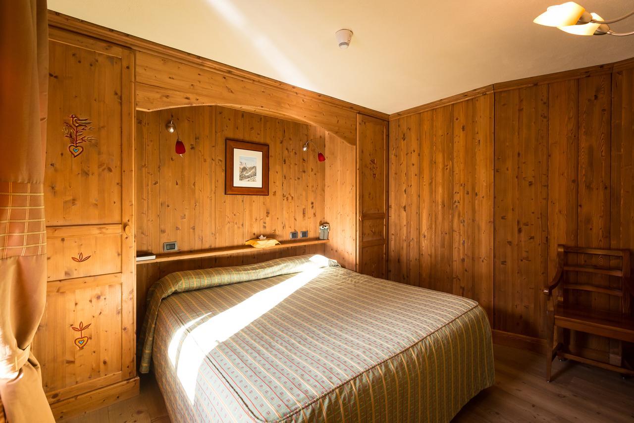 Hotel Lyshaus Gressoney-Saint-Jean Esterno foto
