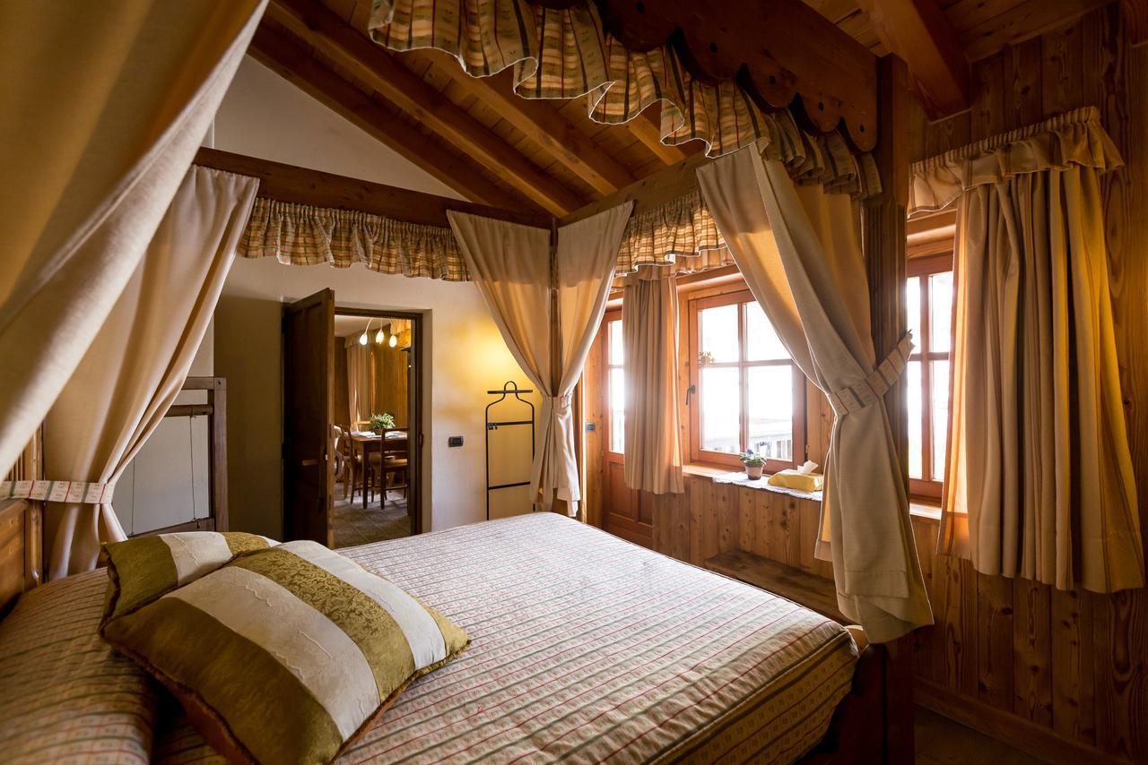 Hotel Lyshaus Gressoney-Saint-Jean Esterno foto