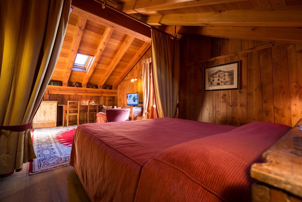 Hotel Lyshaus Gressoney-Saint-Jean Esterno foto