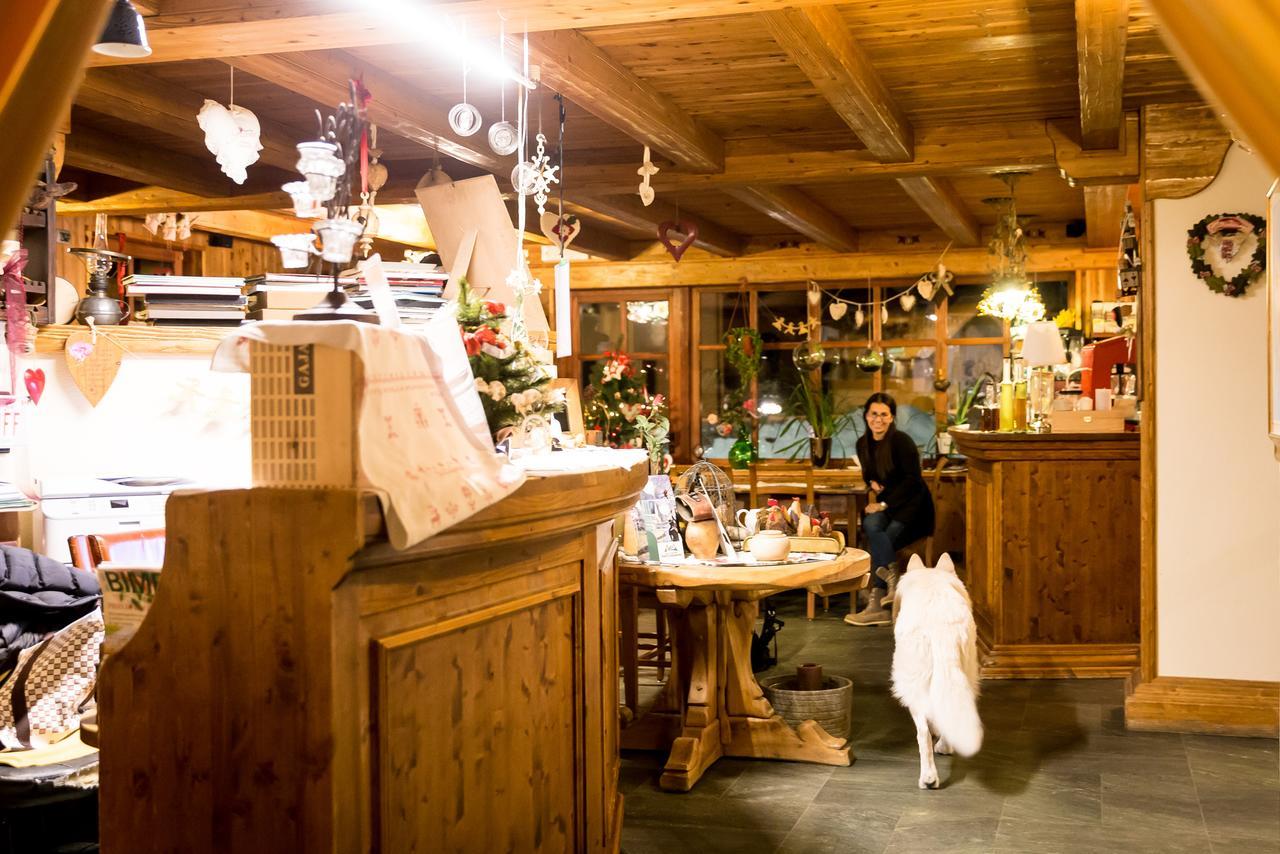 Hotel Lyshaus Gressoney-Saint-Jean Esterno foto