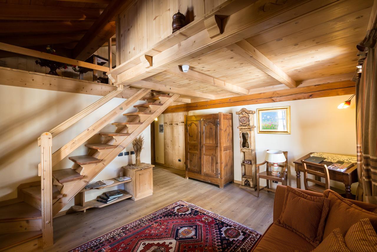 Hotel Lyshaus Gressoney-Saint-Jean Esterno foto