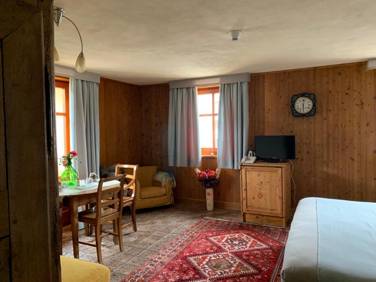 Hotel Lyshaus Gressoney-Saint-Jean Esterno foto